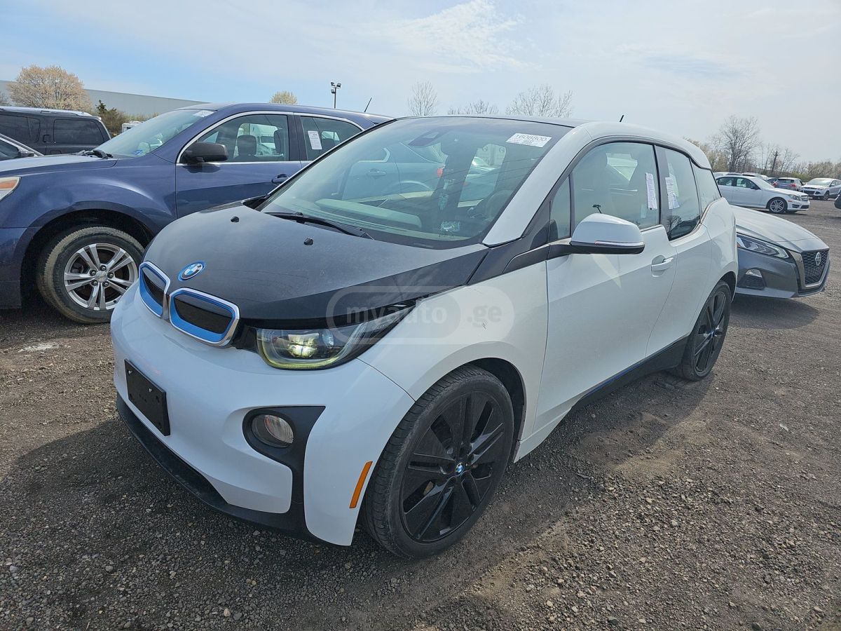 BMW i3
