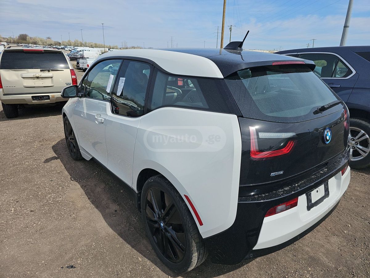 BMW i3 2015 — photo 2