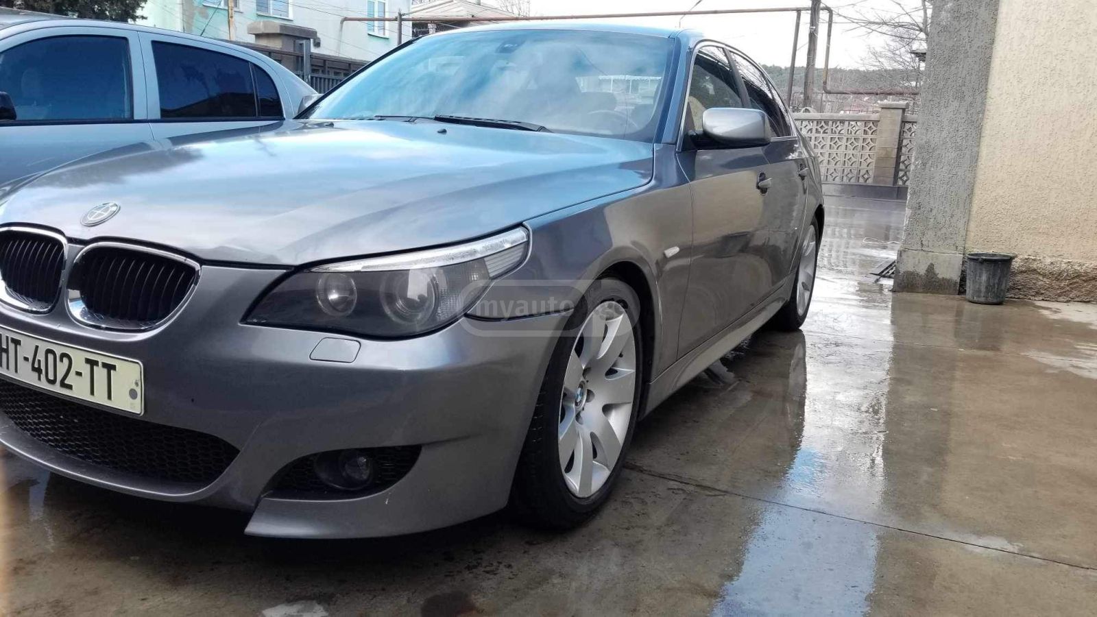 BMW 525