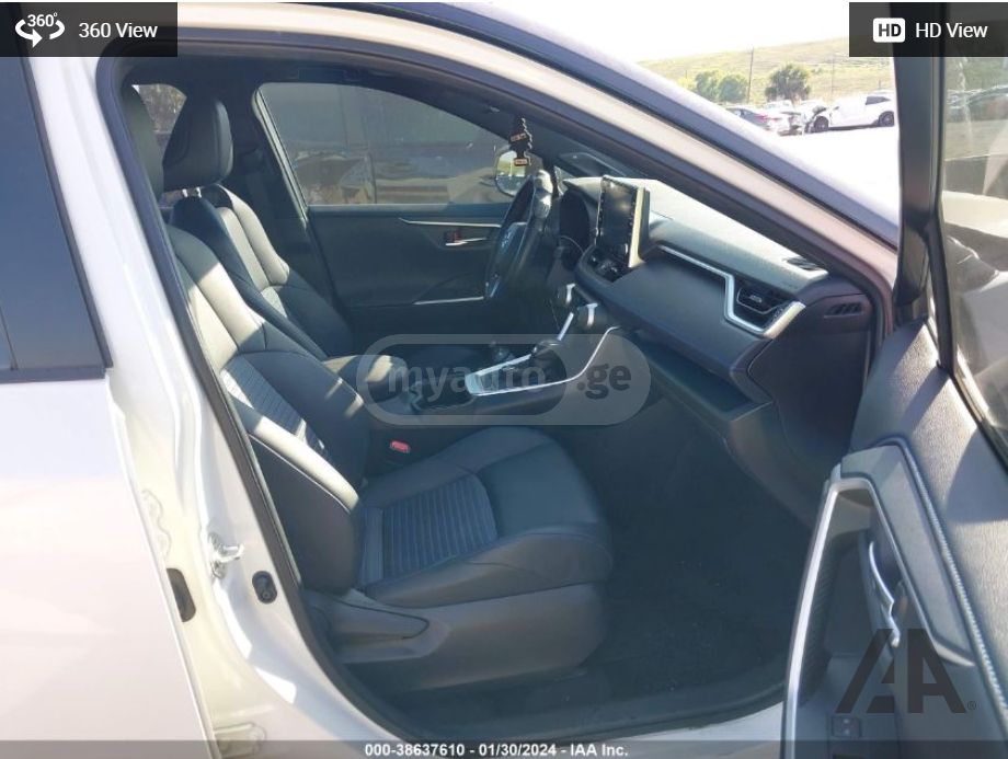 Toyota RAV 4 2022 — photo 2
