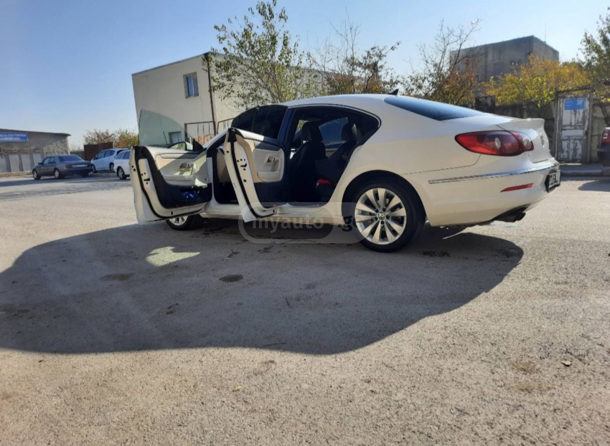 Volkswagen CC 2009 — photo 2