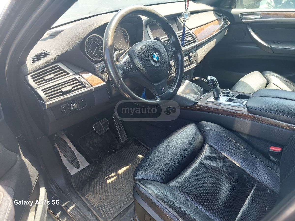 BMW X6 2012 — photo 2