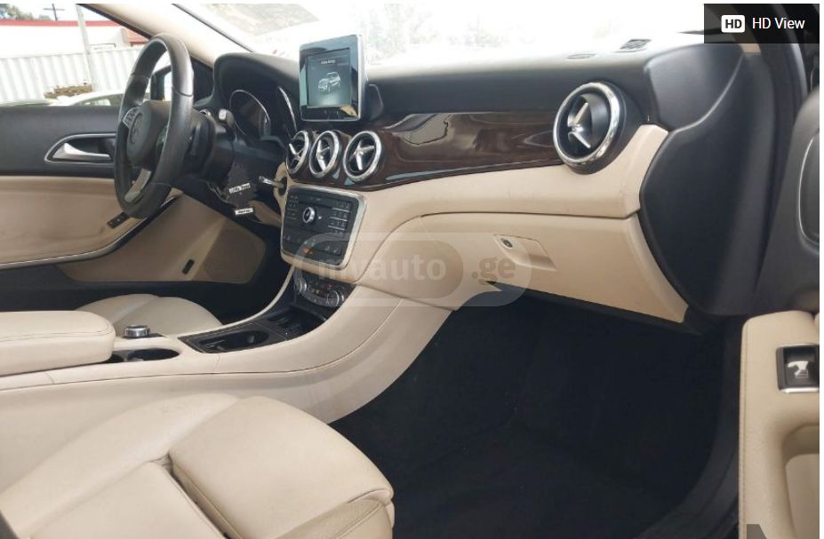 Mercedes-Benz GLA 250 2018 — photo 2