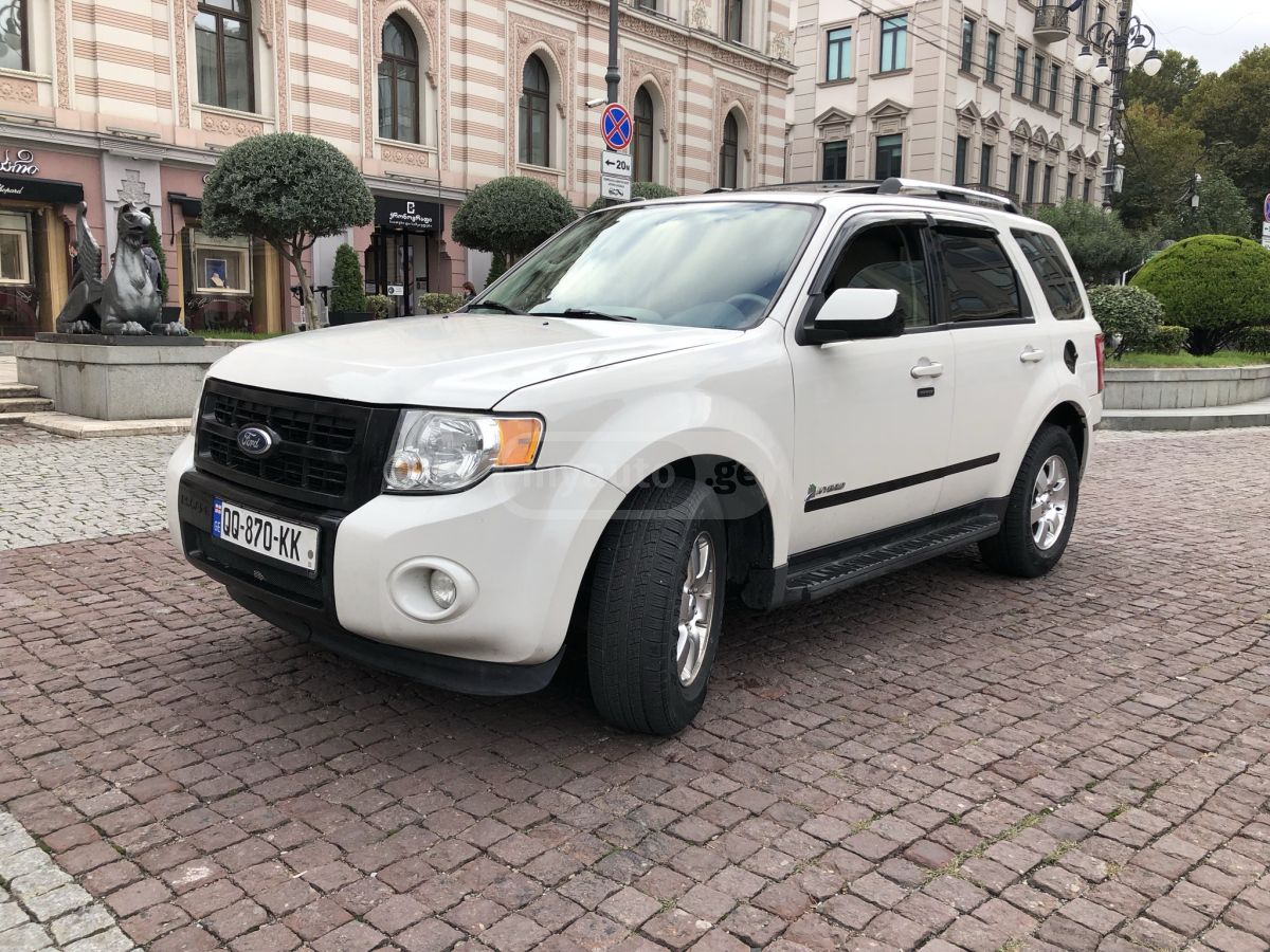 Ford Escape 2012 — photo 2