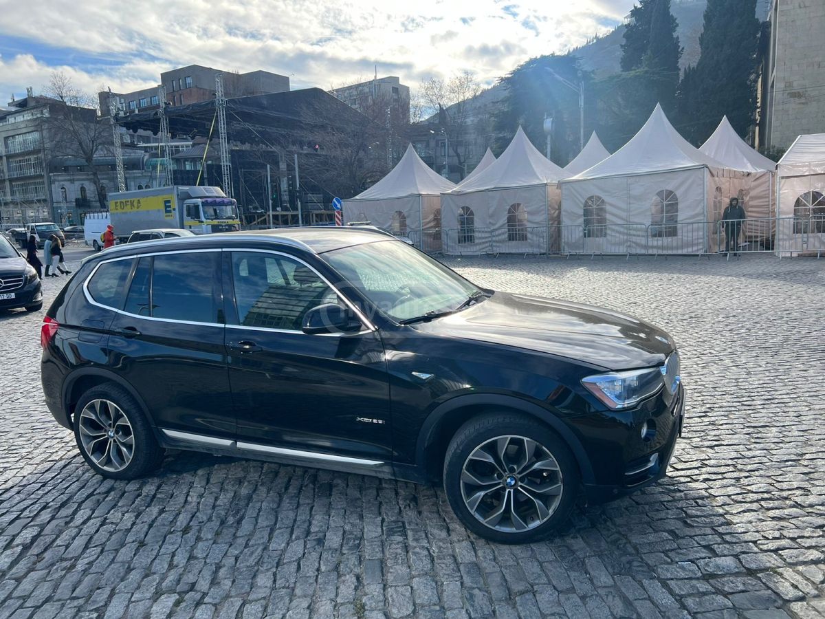 BMW X3 2015 — photo 2