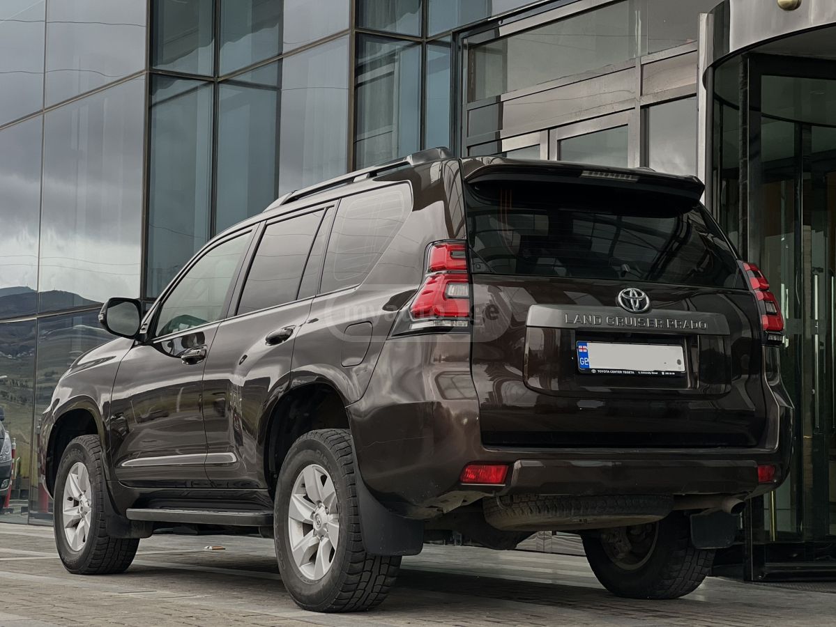 Toyota Land Cruiser Prado 2020 — photo 2