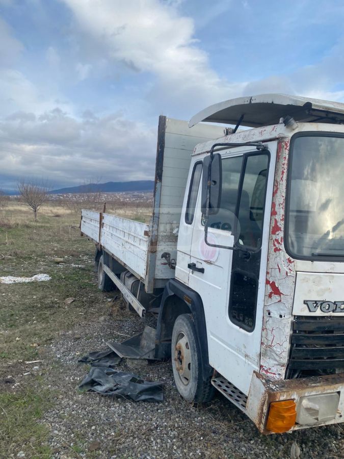 Volvo FH12 1991 — photo 2