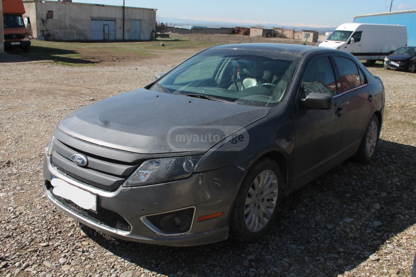 Ford Fusion 2010 — photo 2