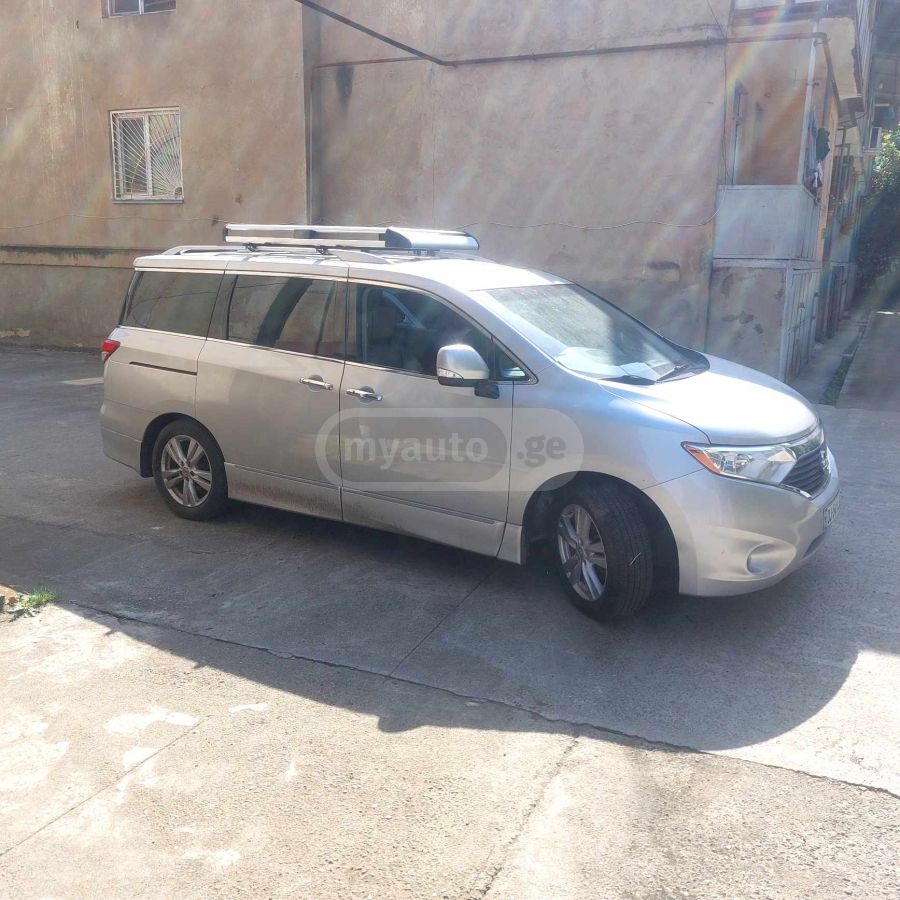 Nissan Quest