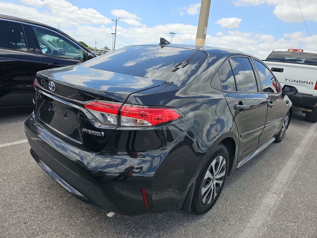 Toyota Corolla 2020 — photo 2