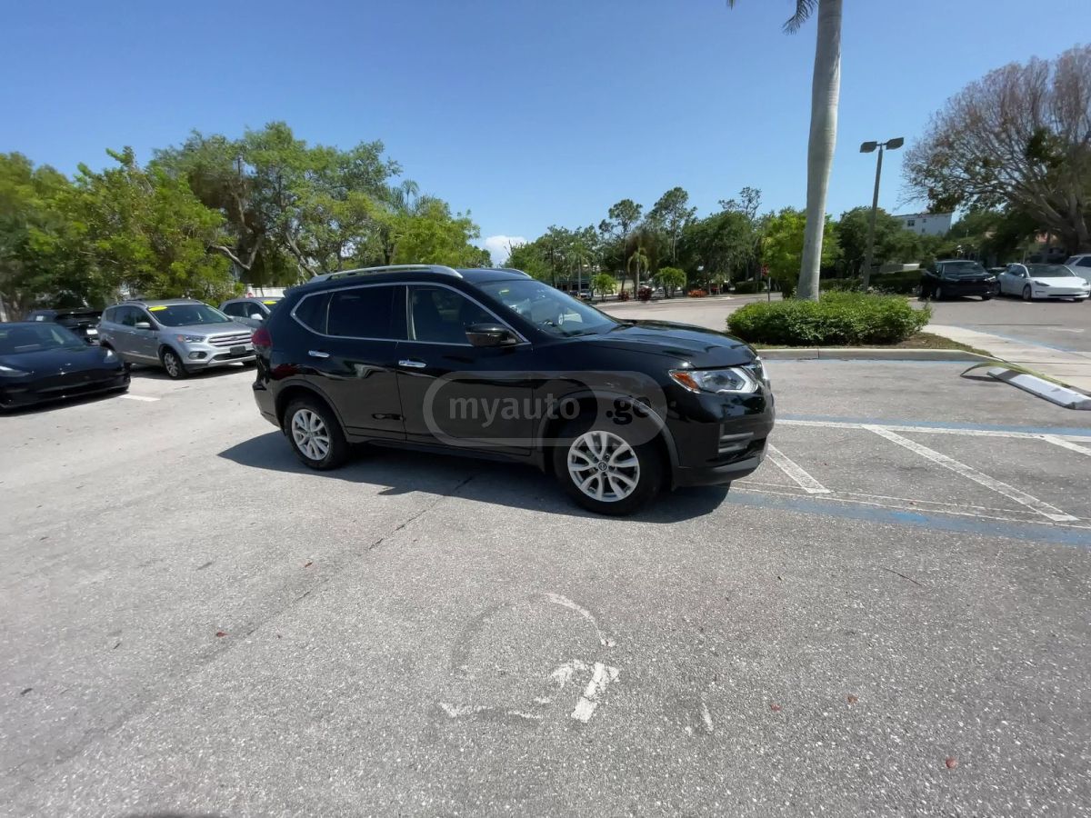 Nissan Rogue 2018 — photo 2
