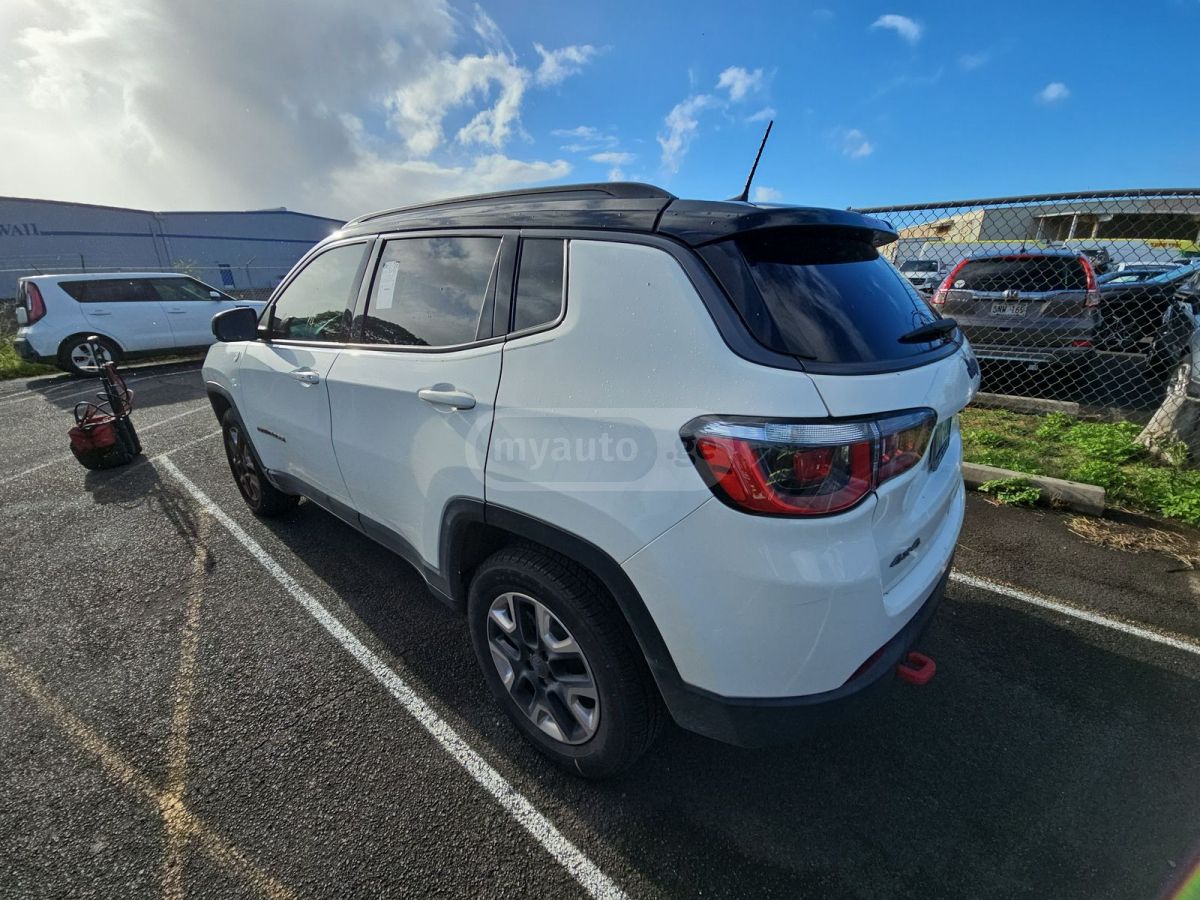 Jeep Compass 2018 — photo 2