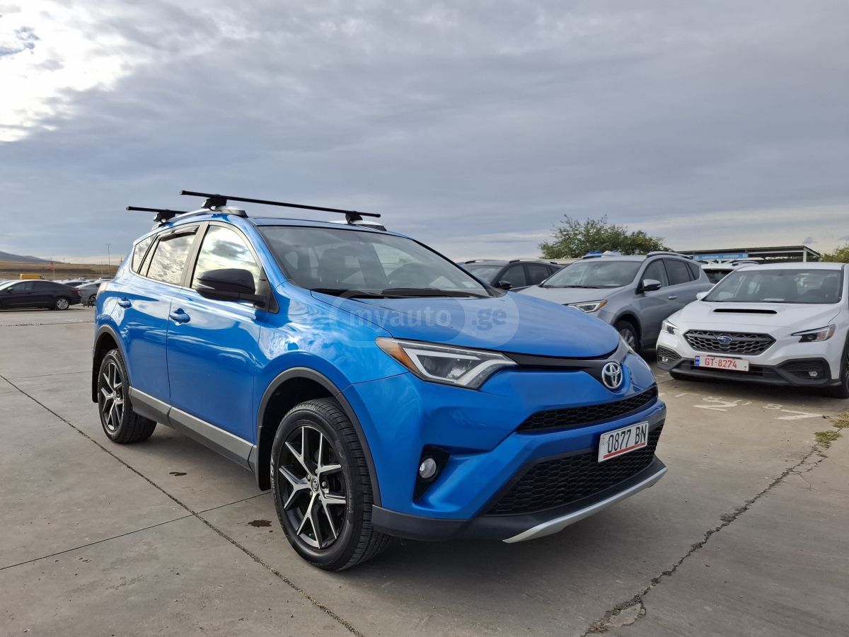 Toyota RAV4 2016 — photo 2