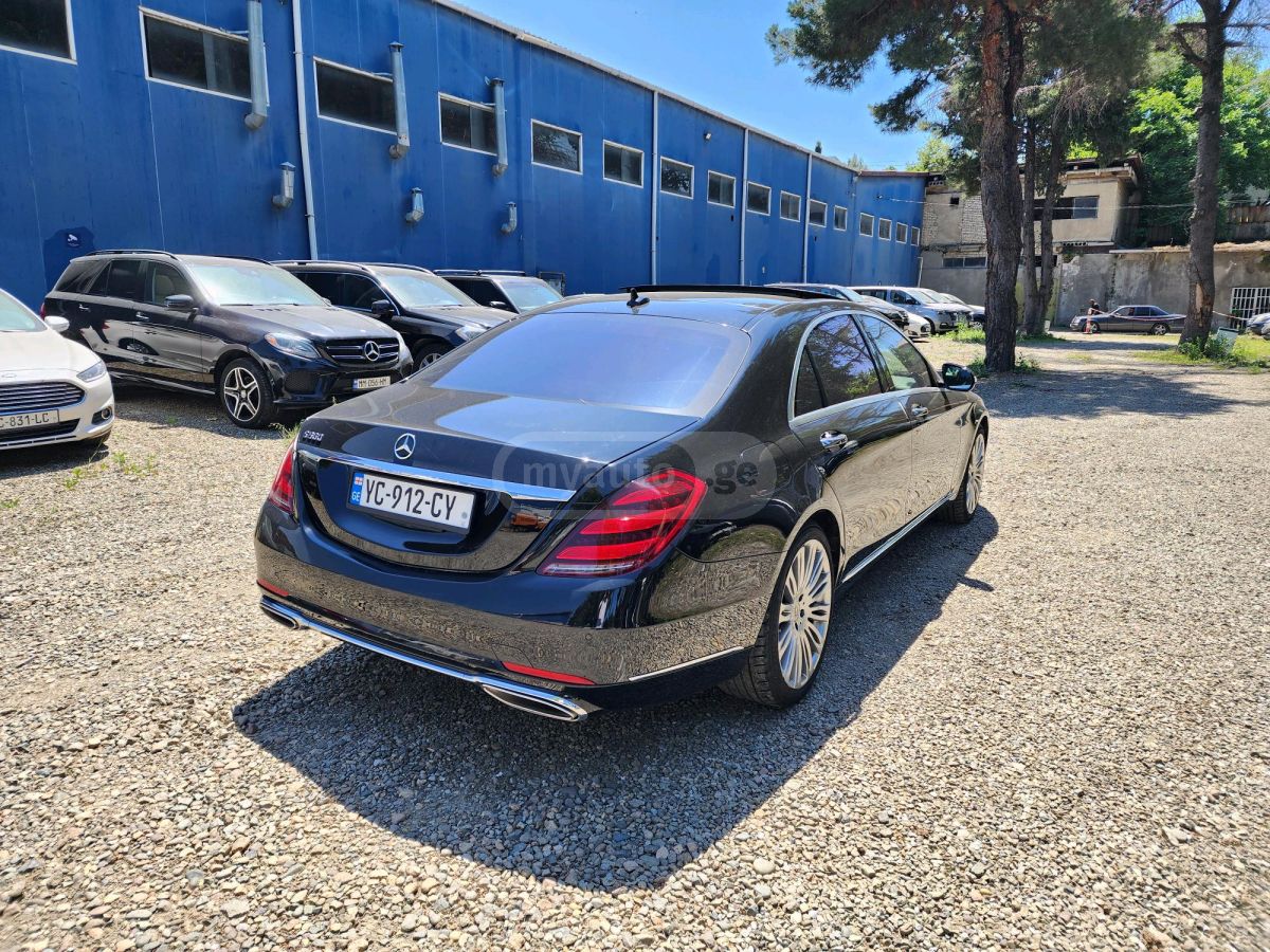 Mercedes-Benz S 560 2018 — photo 2