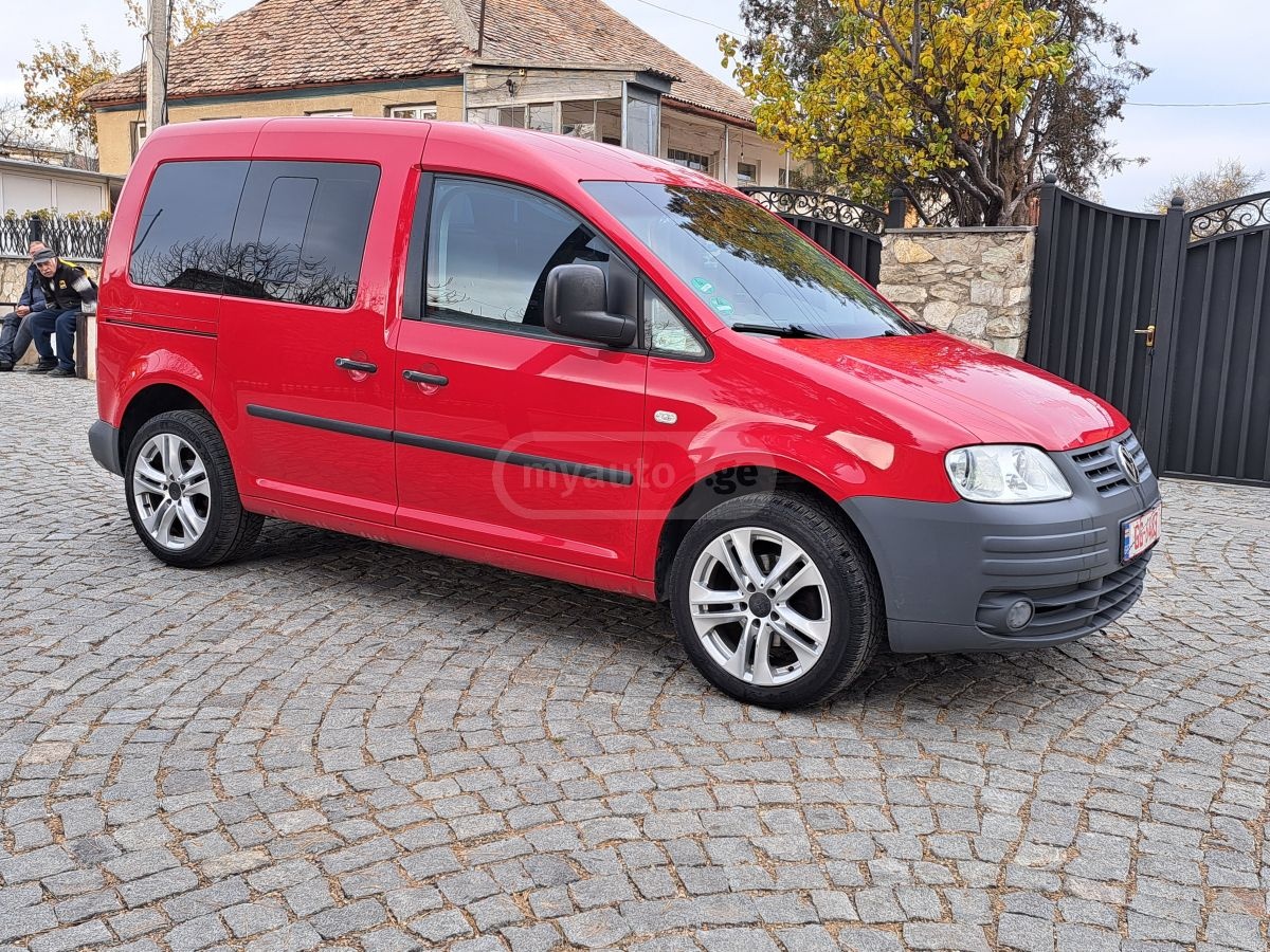 Volkswagen Caddy 2004 — photo 2