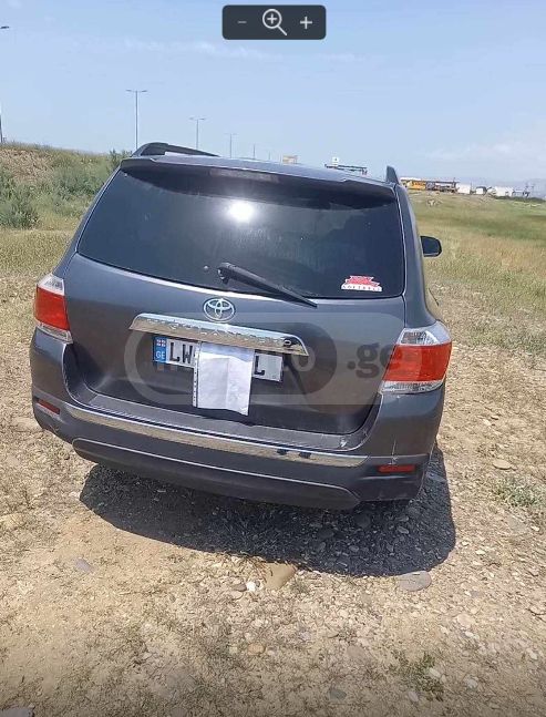 Toyota Highlander 2013 — photo 2