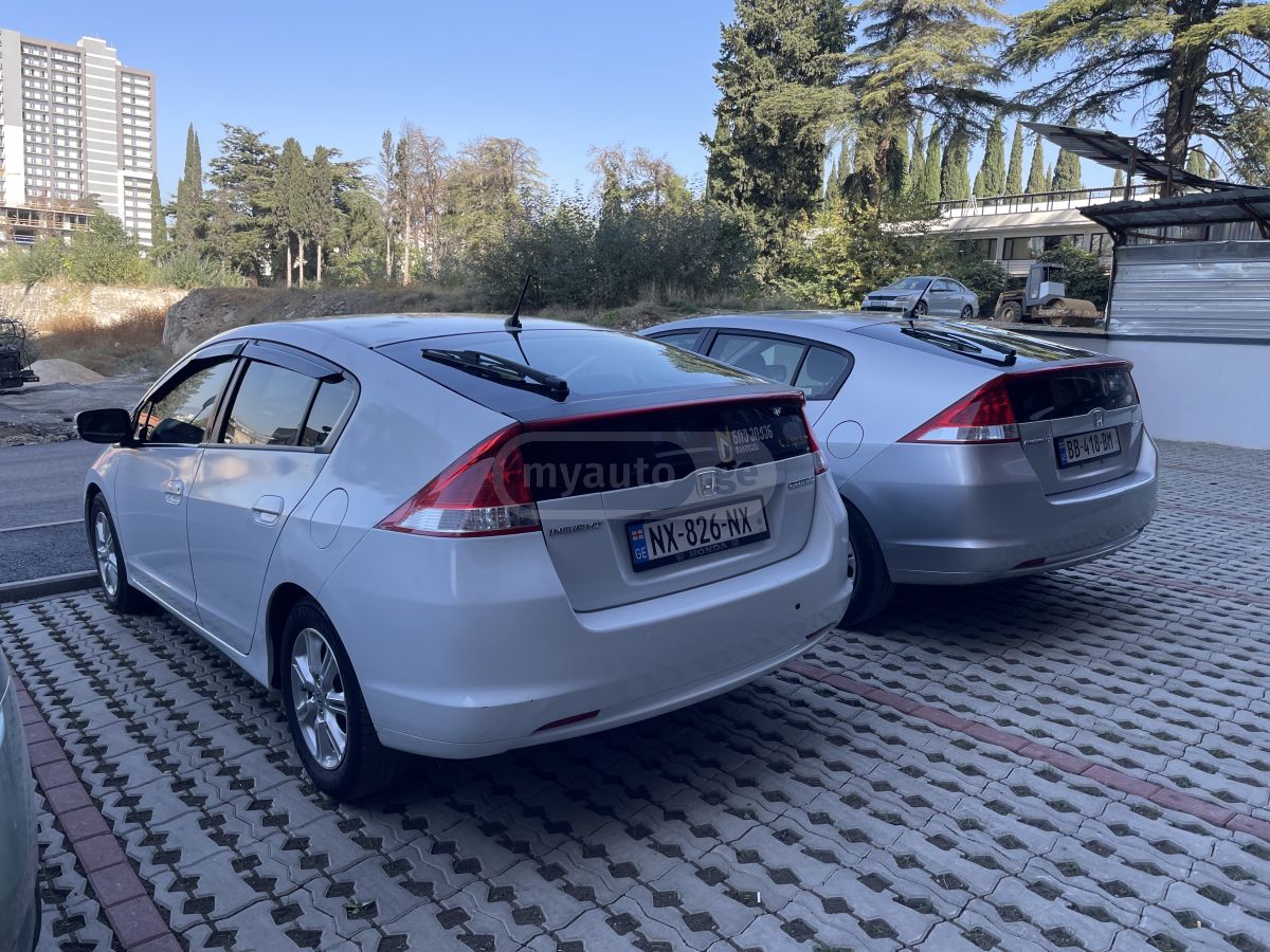 Honda Insight 2010 — photo 2
