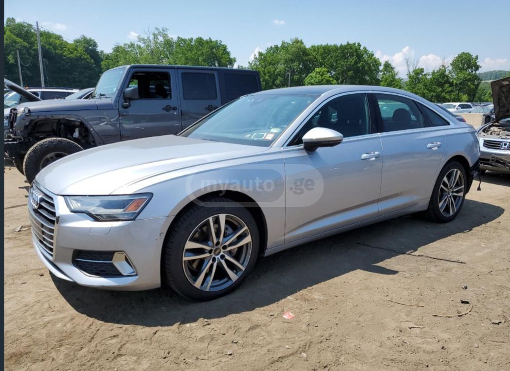 Audi A6 2019 — photo 2