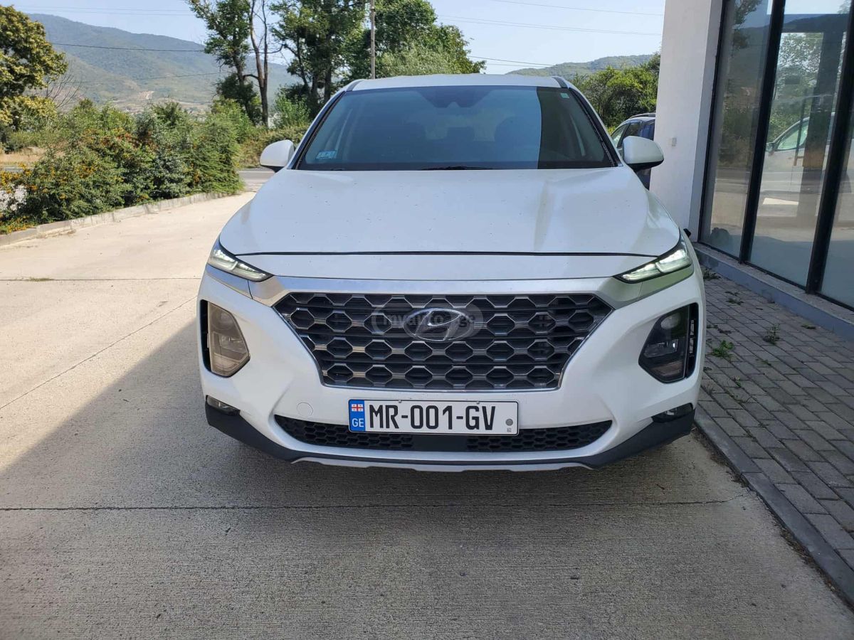 Hyundai Santa FE 2020 — photo 2