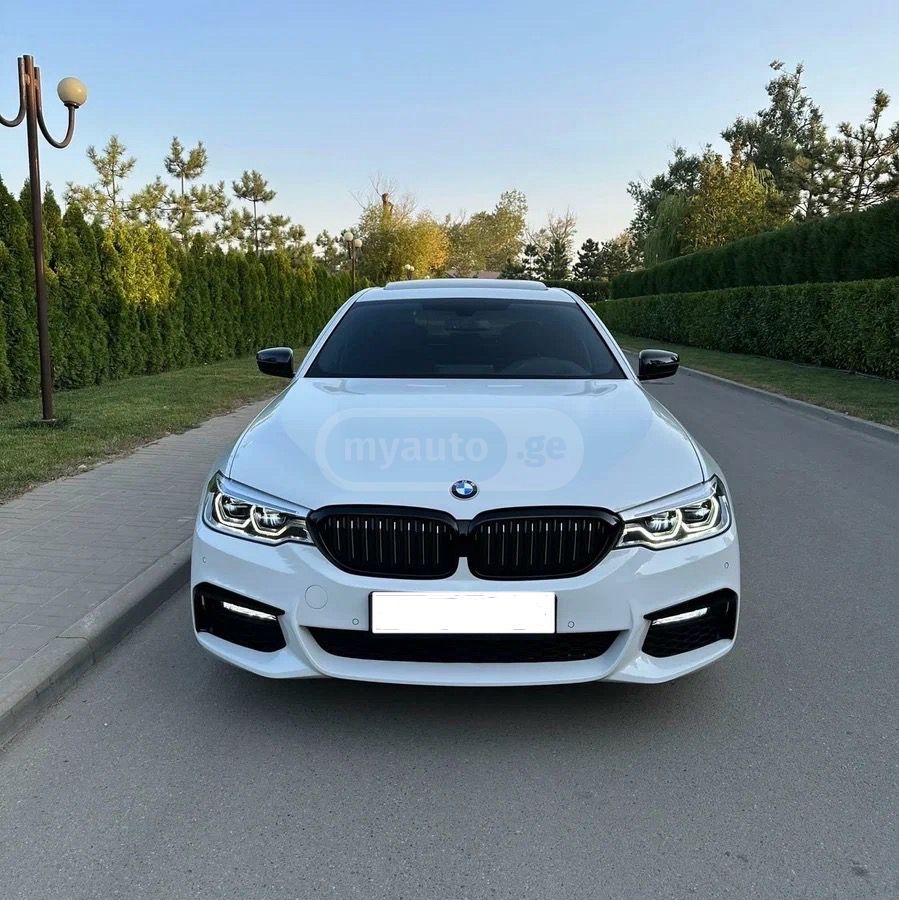 BMW 540 2018 — photo 2