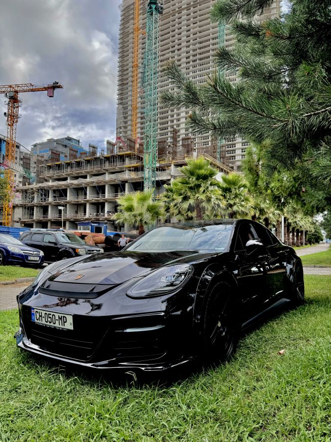 Porsche Panamera 2017 — photo 2