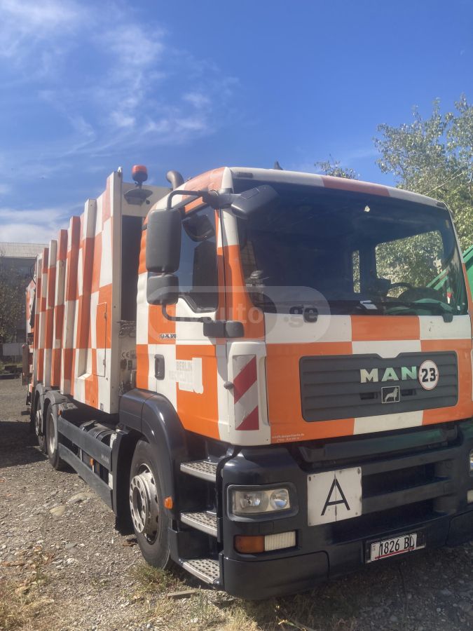 Isuzu TGA 2008 — photo 2