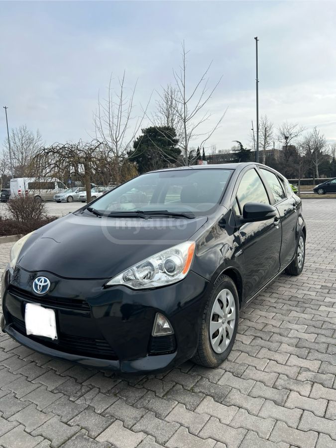 Toyota Prius C