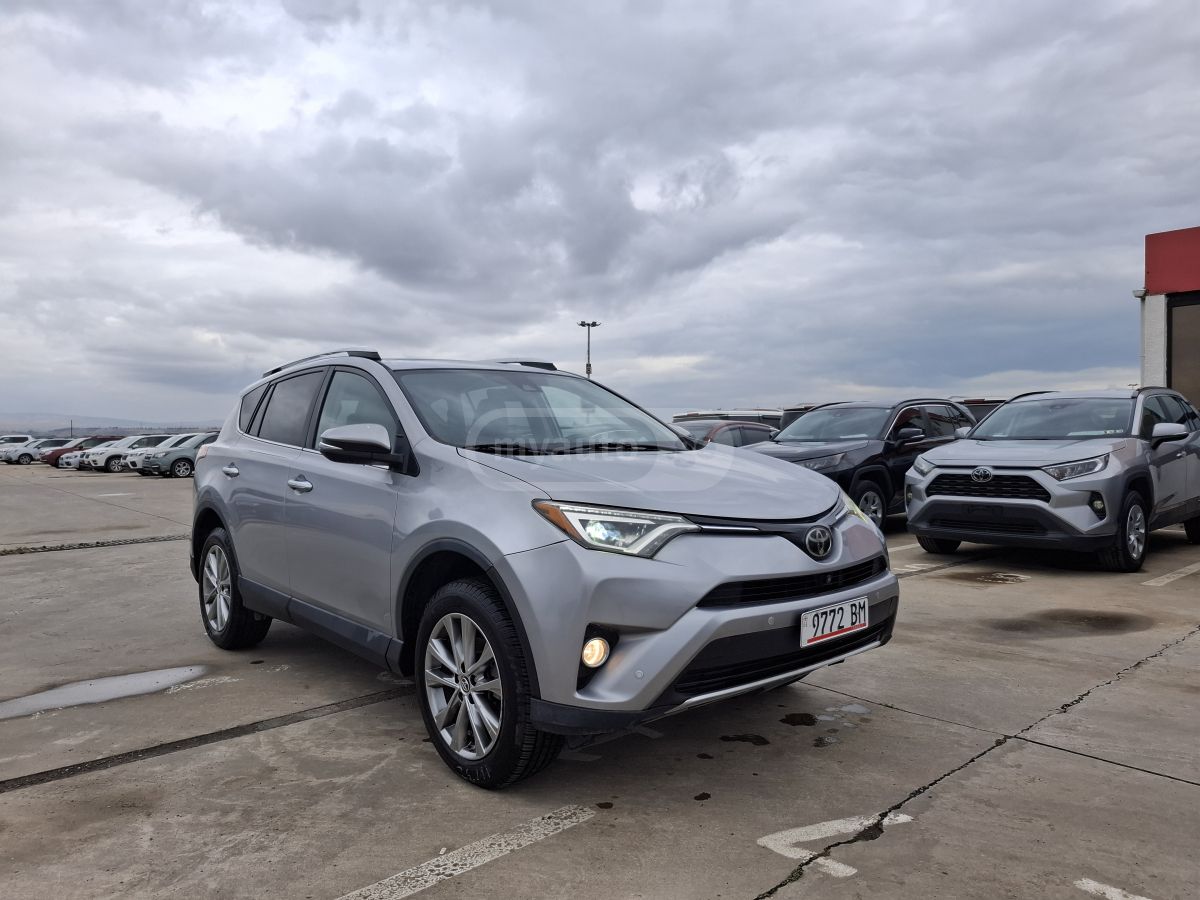Toyota RAV4 2016 — photo 2