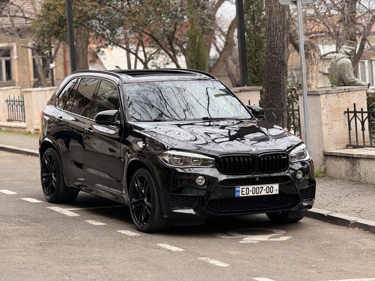 BMW X5 M 2017 — photo 2