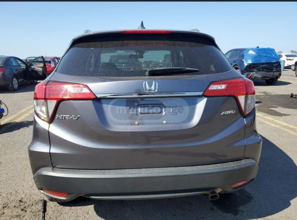 Honda HR-V 2022 — photo 2