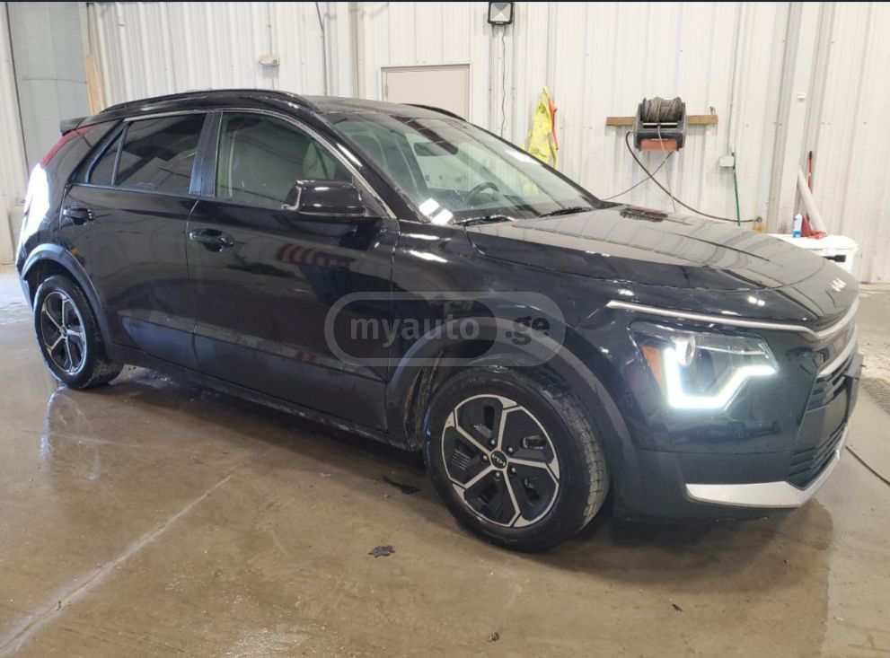 Kia Niro 2023 — photo 2