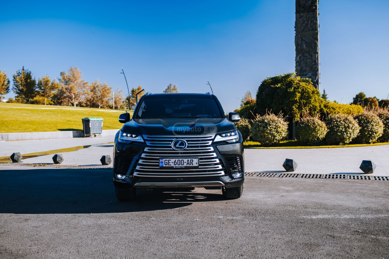 Lexus LX 600 2024 — photo 2