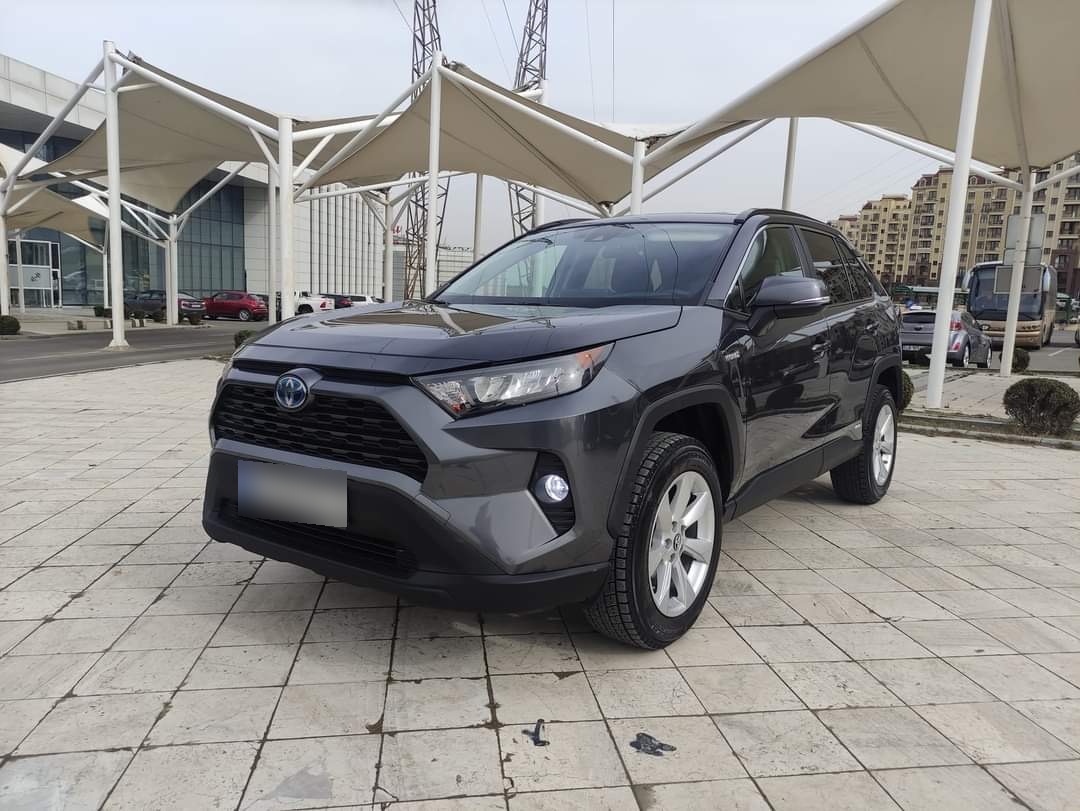 Toyota RAV4 2020 — photo 2