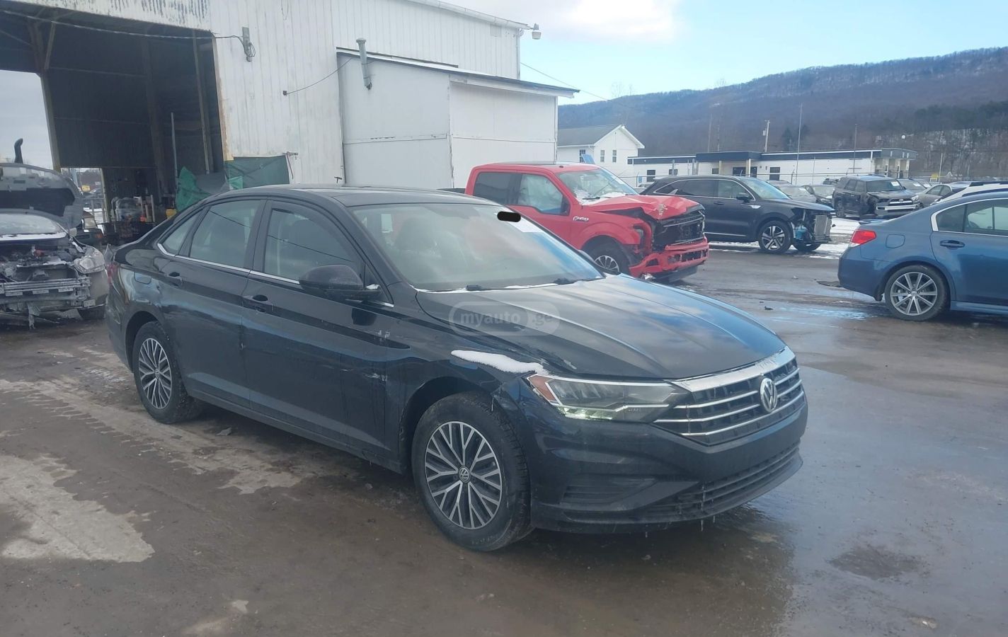 Volkswagen Jetta 2021 — photo 2