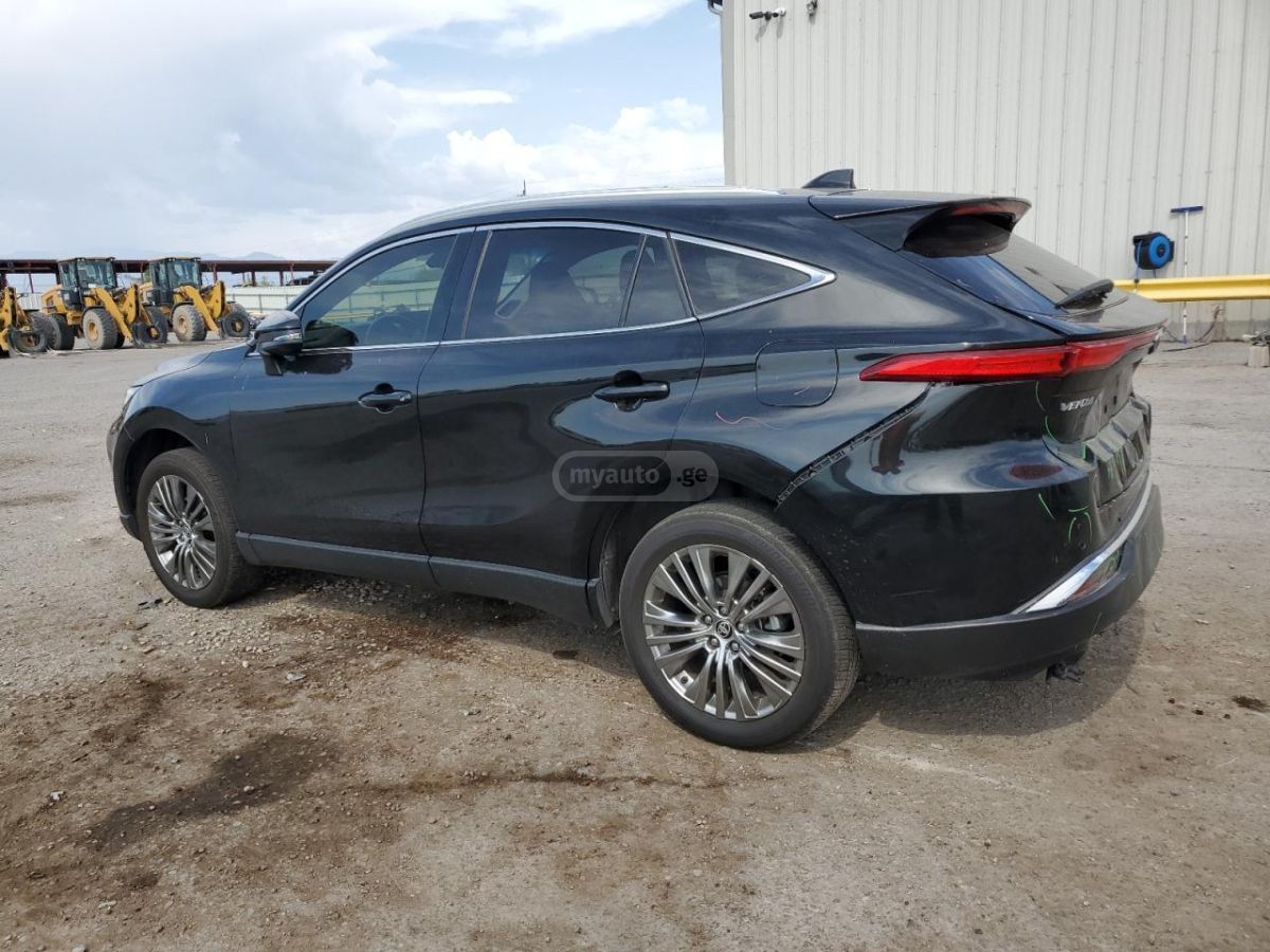 Toyota Venza 2021 — photo 2