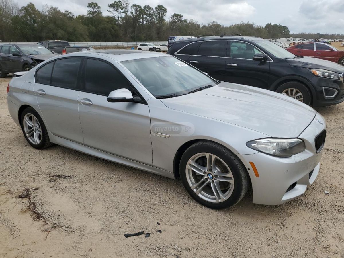 BMW 528 2015 — photo 2