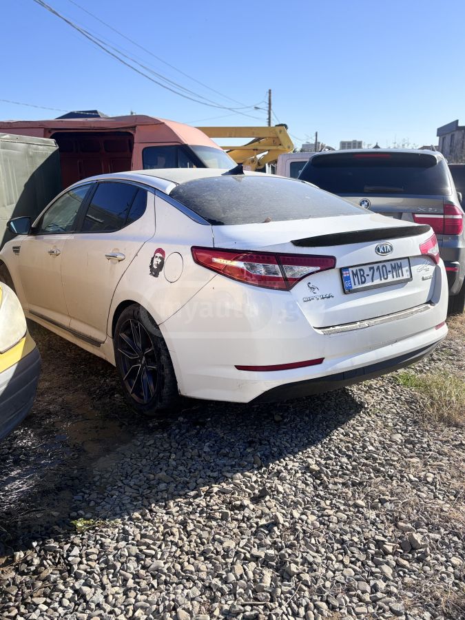 Kia Optima 2012 — photo 2