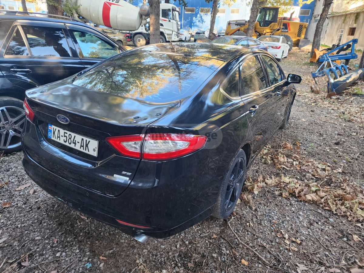 Ford Fusion 2015 — photo 2
