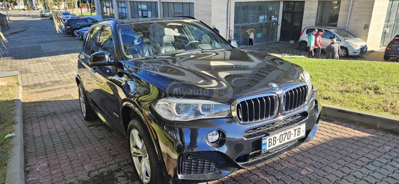 BMW X5 2014 — photo 2