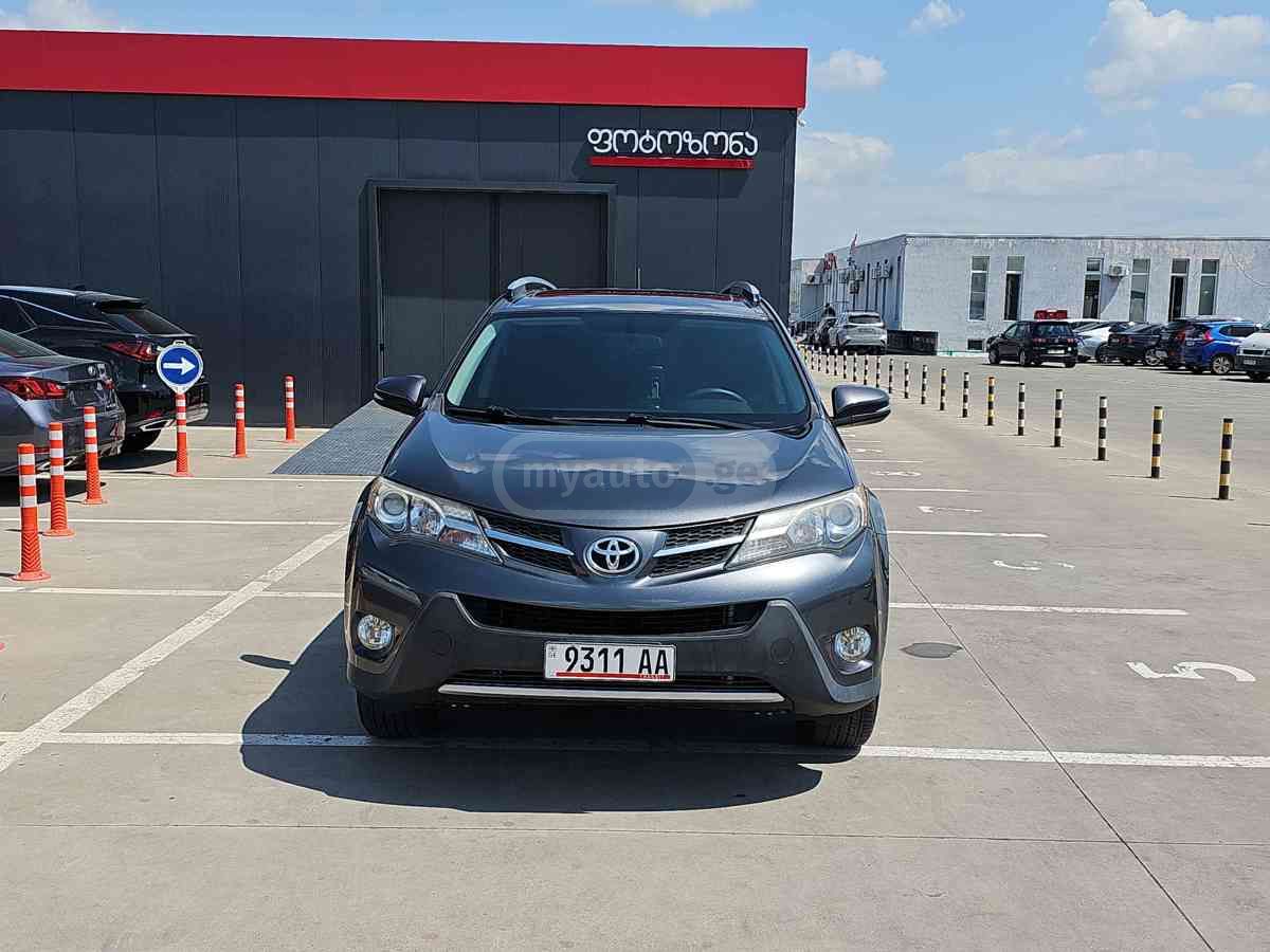 Toyota RAV4 2015 — photo 2