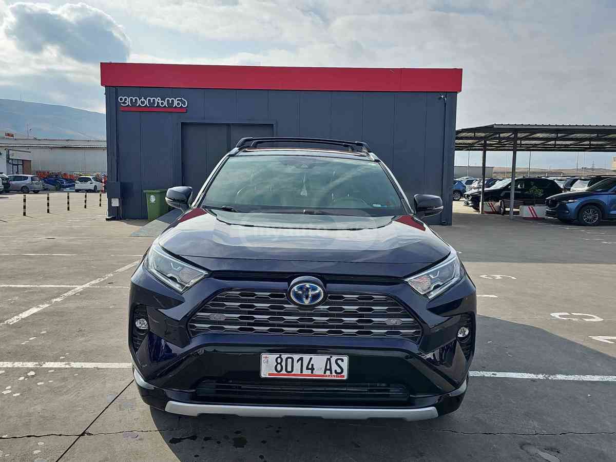Toyota RAV4 2021 — photo 2