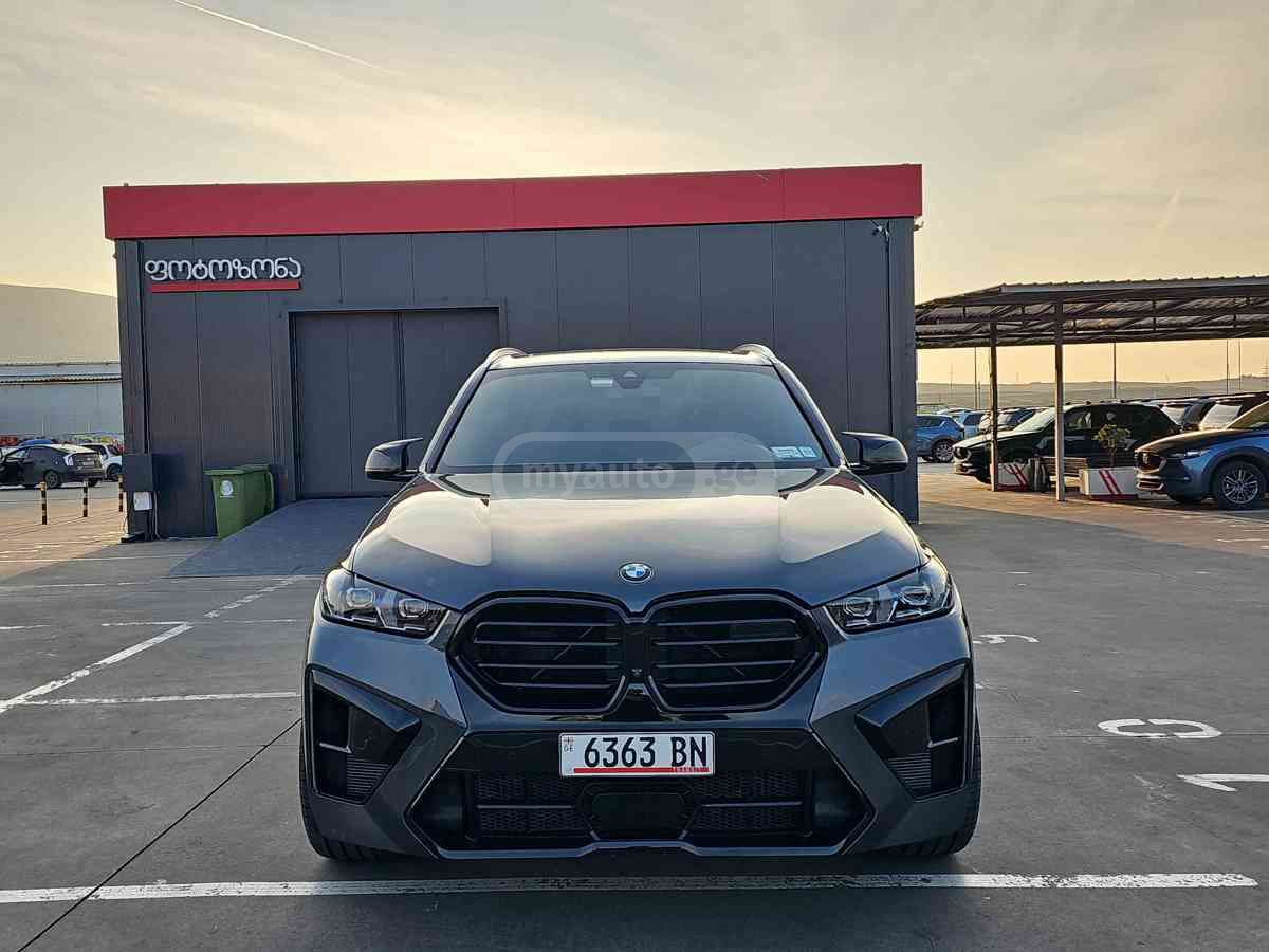 BMW X5 2019 — photo 2