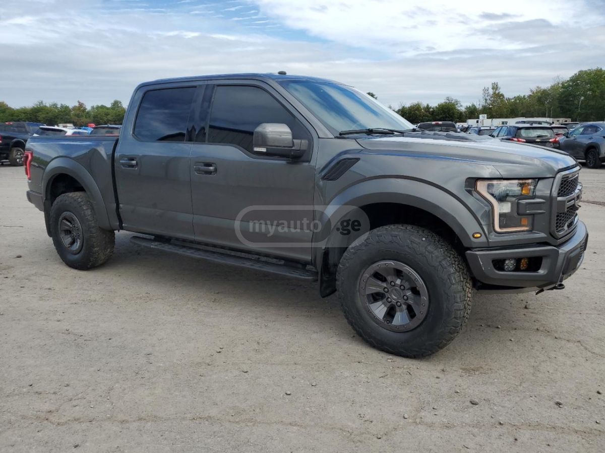 Ford F-150 2018 — photo 2