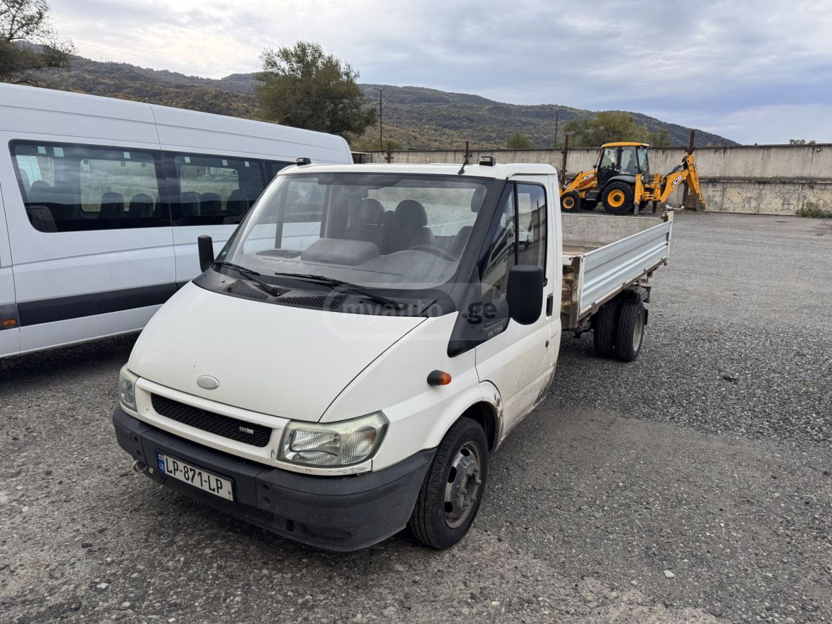 Ford Transit 2004 — photo 2