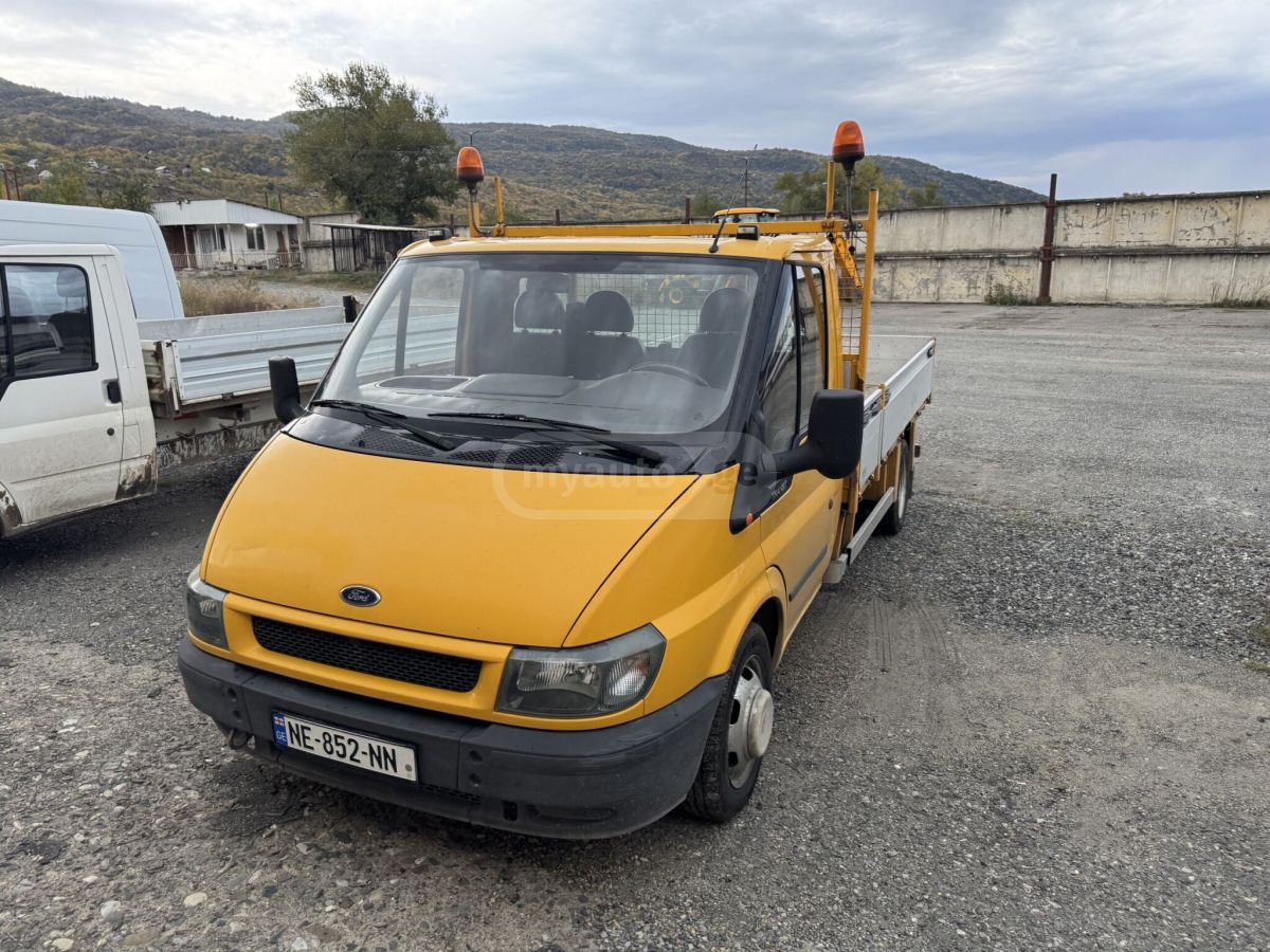 Ford Transit 2001 — photo 2