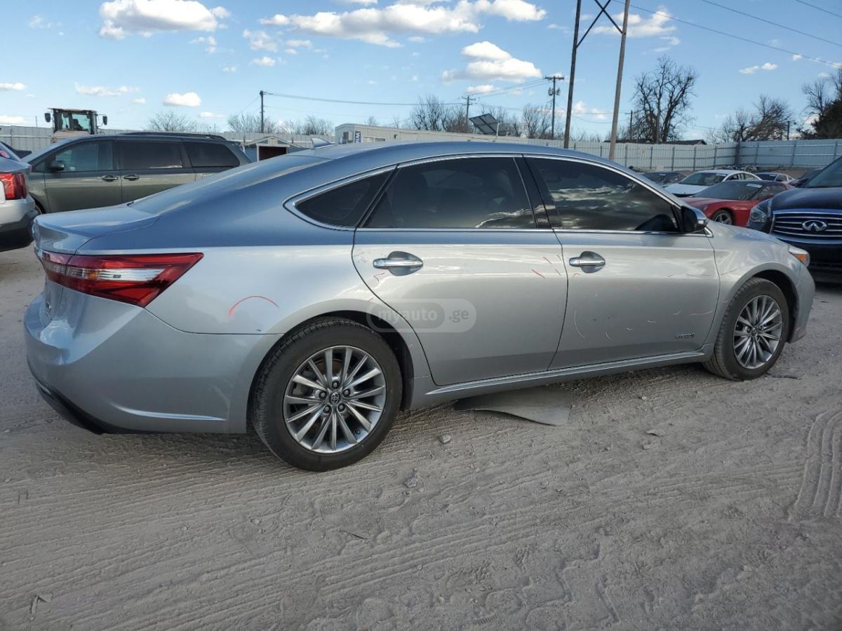 Toyota Avalon 2016 — photo 2