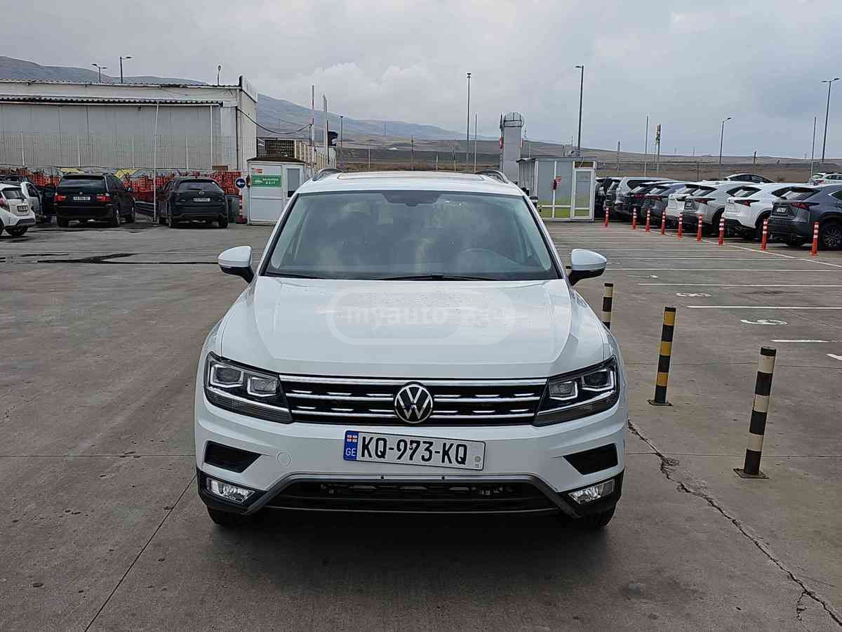 Volkswagen Tiguan 2020 — photo 2