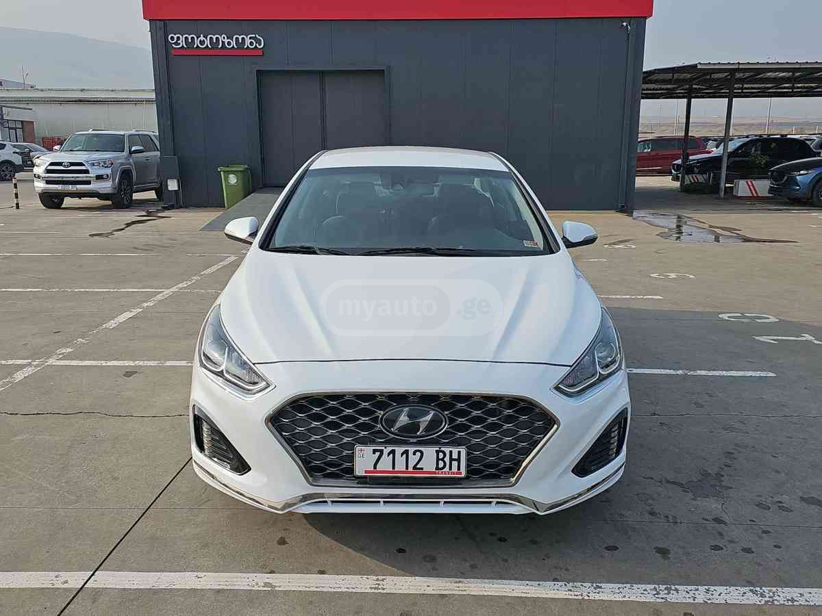 Hyundai Sonata 2019 — photo 2