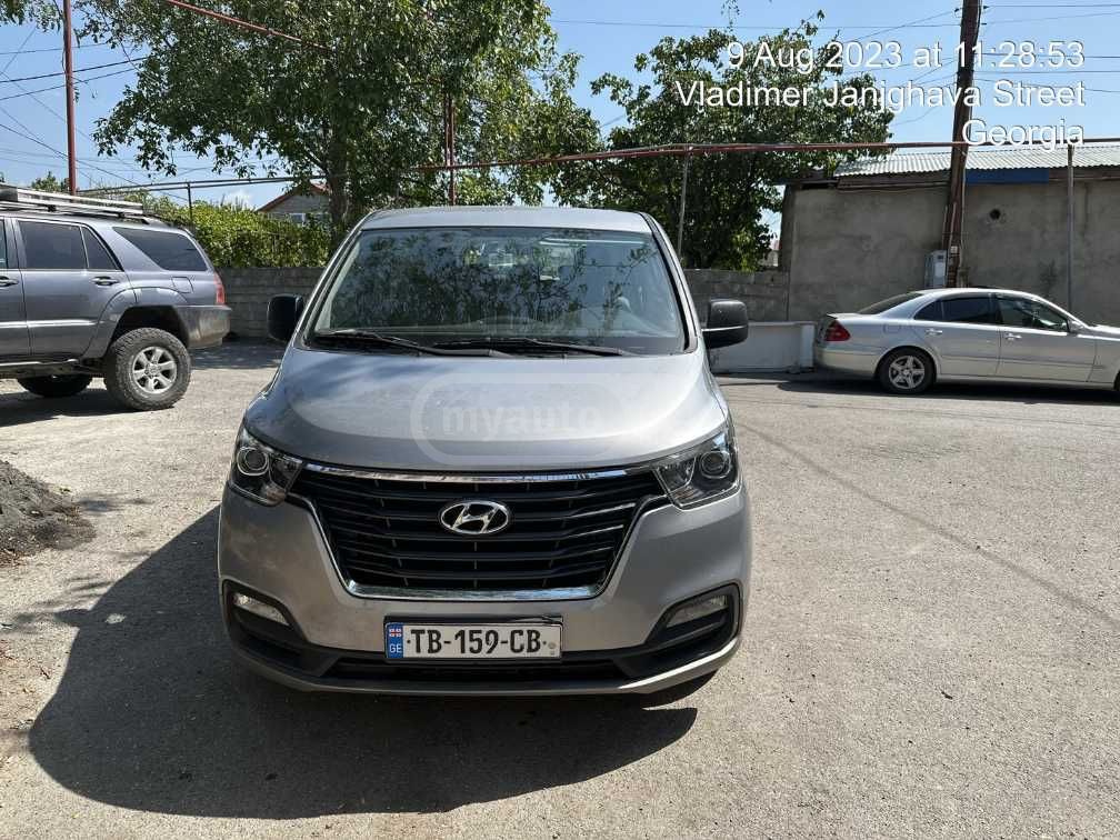 Hyundai H 1 2018 — photo 2