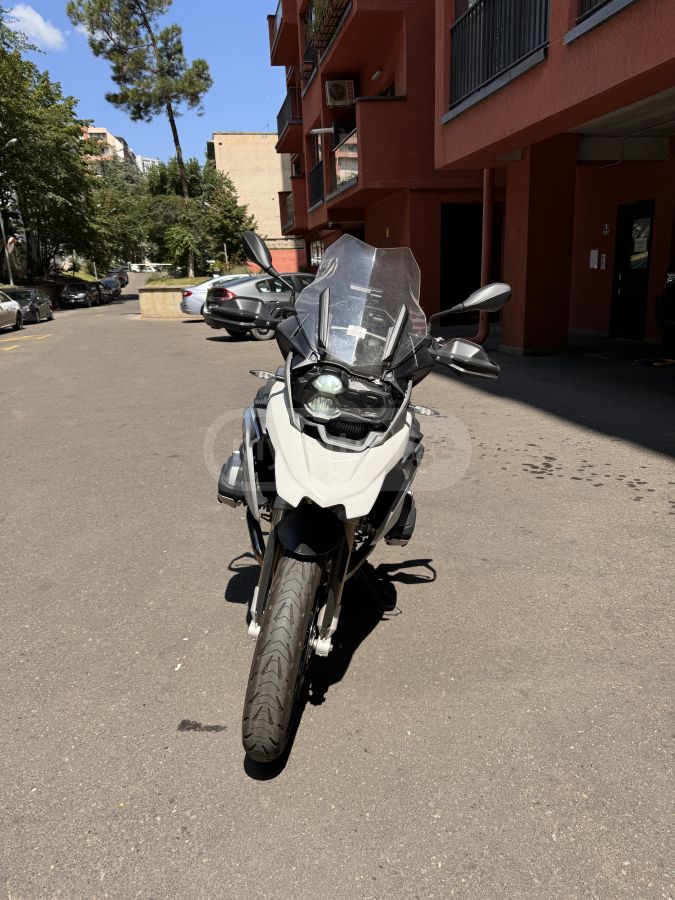 BMW R1200 2012 — photo 2